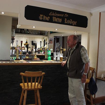 The New Lodge Pontardawe 外观 照片