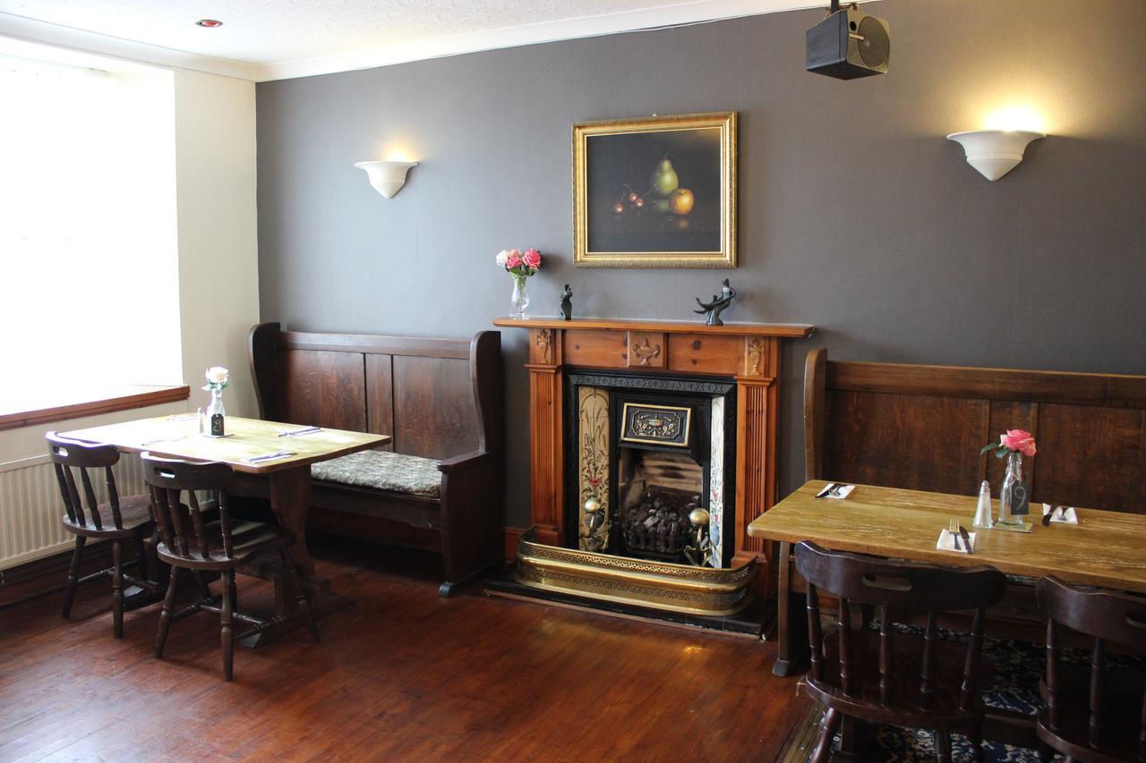 The New Lodge Pontardawe 外观 照片
